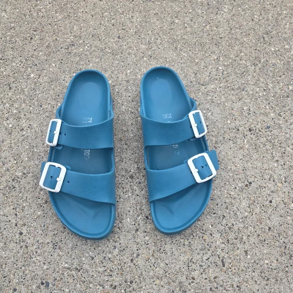 Birkenstock Sandal Women 39(8) - Picture 3 of 11